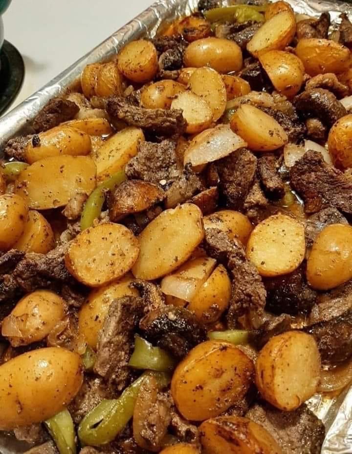 Garlic Butter Steak and Potatoes Skillet