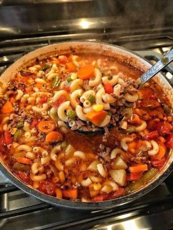 HEARTY HAMBURGER SOUP