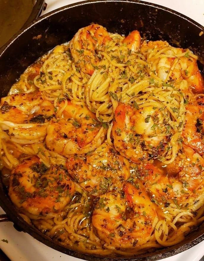 Garlic Shrimp Pasta